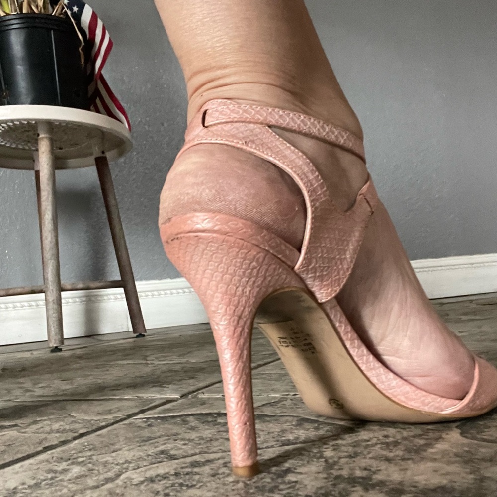 Ana beautiful heels